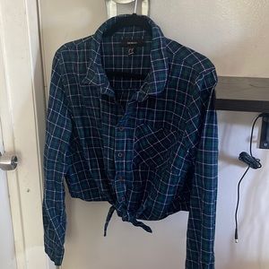 Forever 21 -green and blue cropped flannel 2X